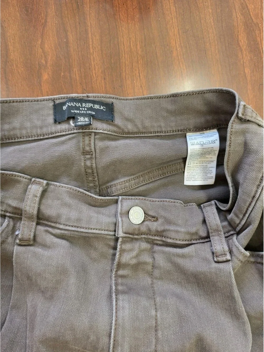 Banana Republic Factory Chocolate Brown Raw Hem Wide Leg Cropped Jeans Womens 28